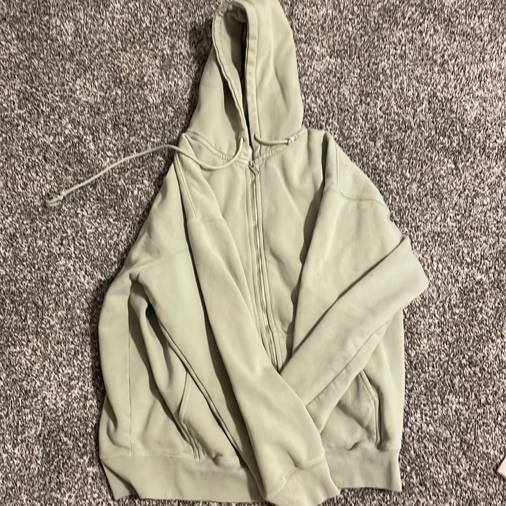 Brandy Melville, green Christie hoodie